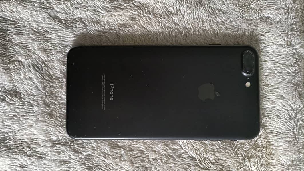 Apple iPhone 7 Plus 1