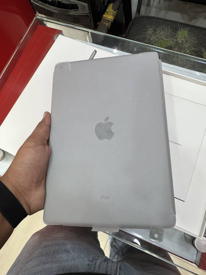 Ipad 9th generation 64gb 0