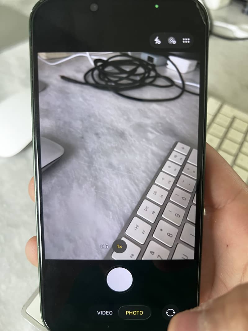 Apple iPhone 13 8