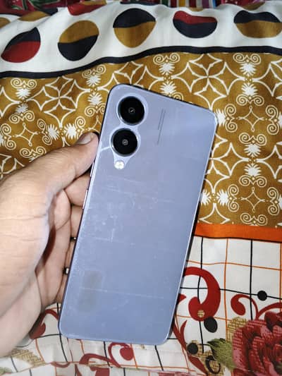 Vivo Y17s