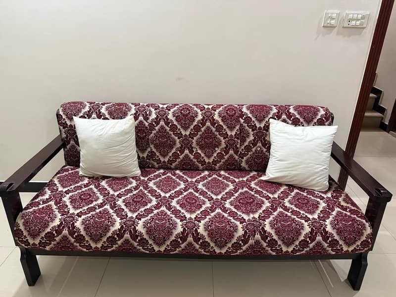 5 Seater Sofa 1