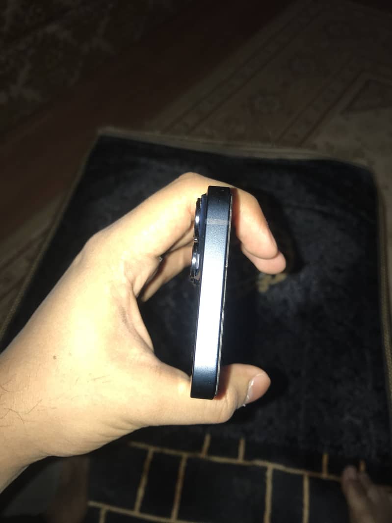 Apple iPhone 14 1
