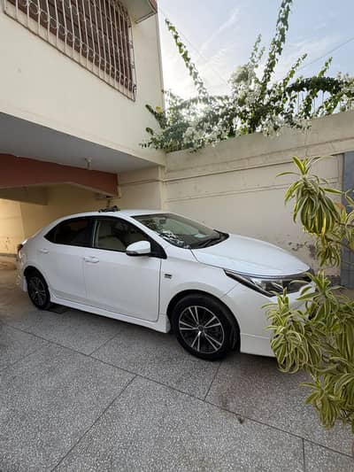 Toyota Corolla Altis 2021