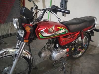 Honda CD 70 for sale