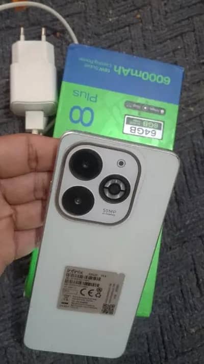INFINIX SMART 8 PLUS.