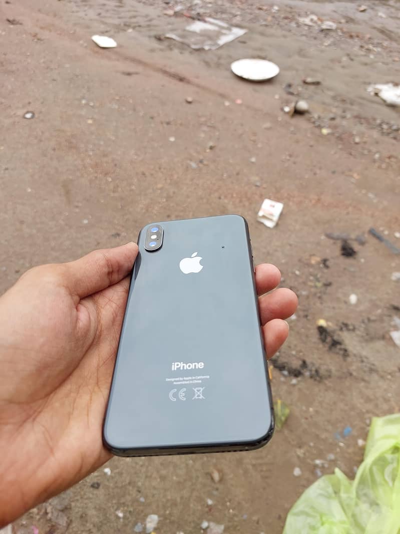 Apple iPhone X 2