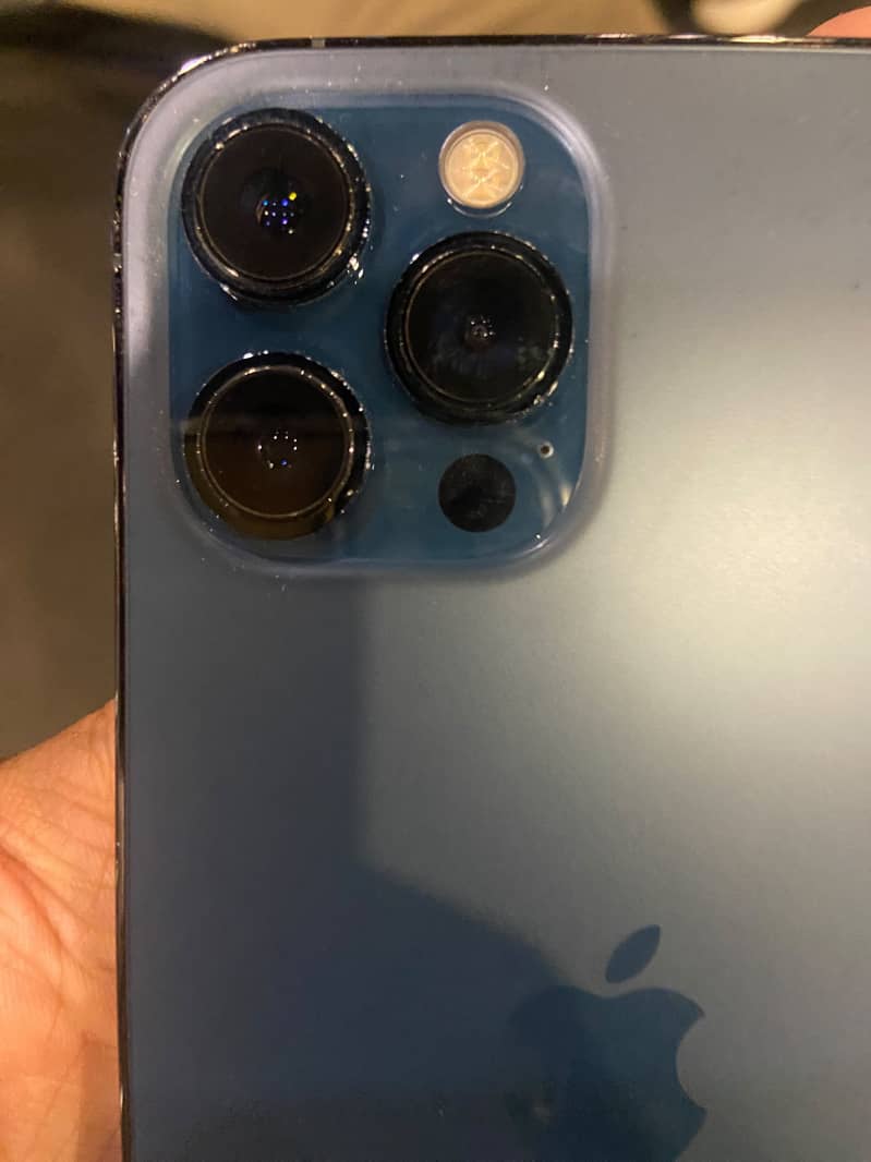 Apple iPhone 12 Pro Max 1