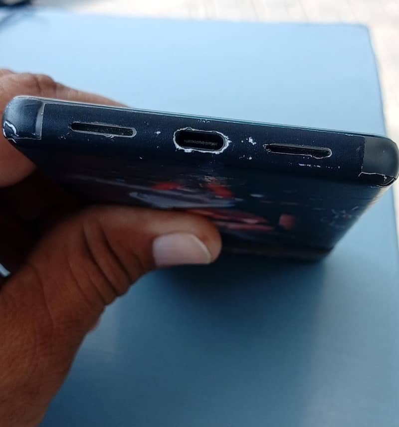 Google Pixel 7 4