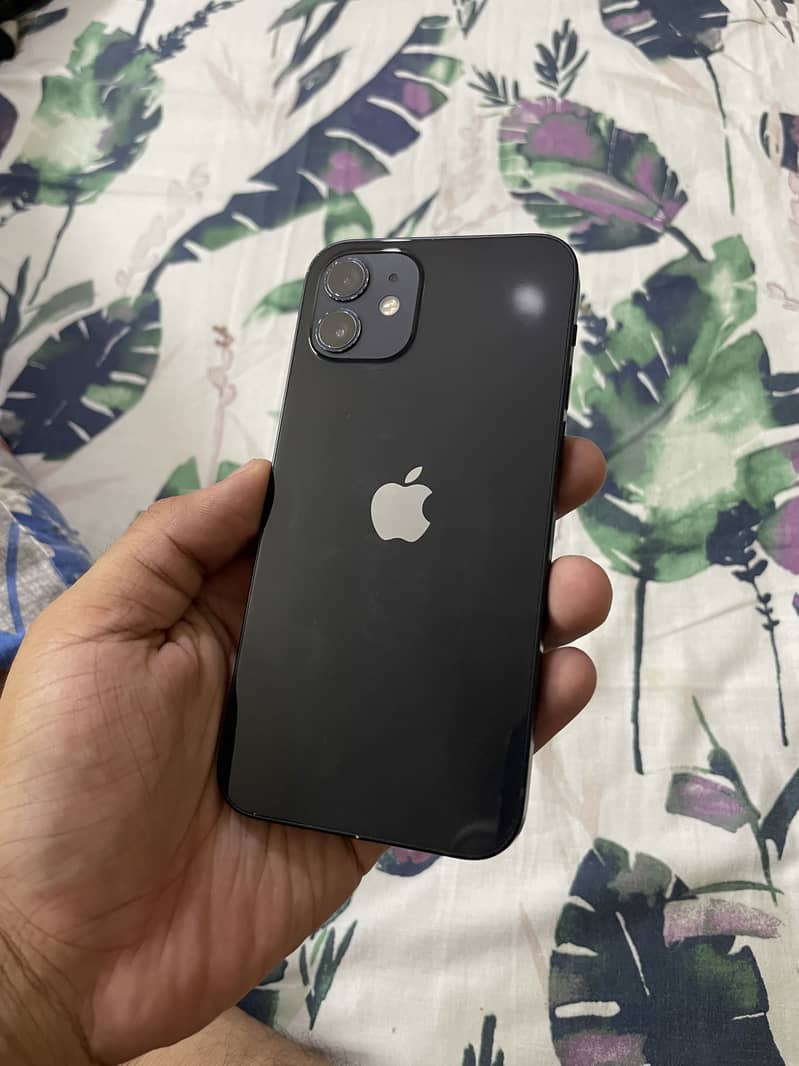 Apple iPhone 12 0