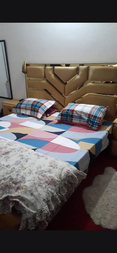 bed with side tables