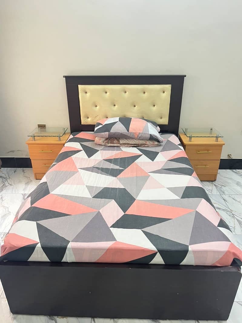 Single bed room set 1