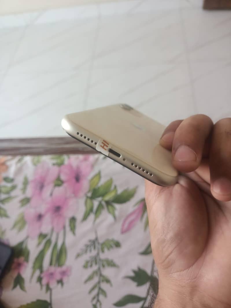 Apple iPhone 11 5