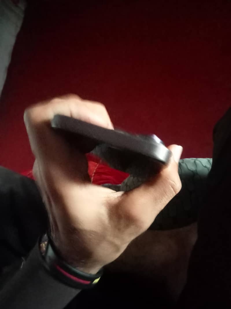 Apple iPhone 14 Pro 0