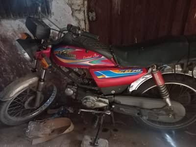United 100cc bike copy file sab hai 2018 model hai