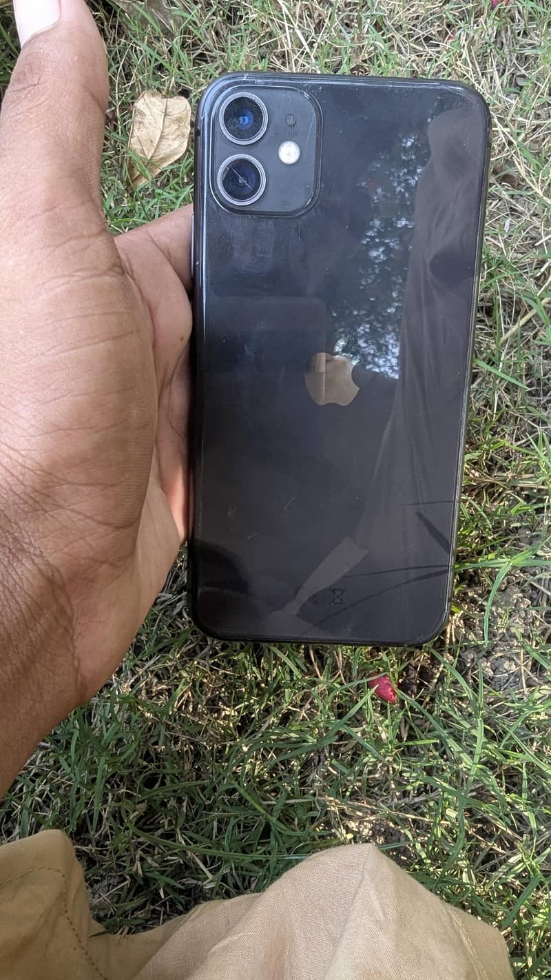 Apple iPhone 11 0