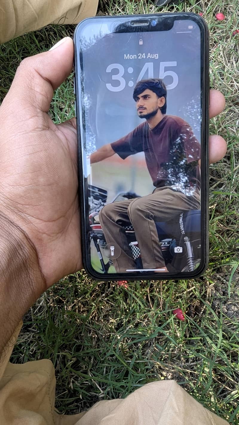 Apple iPhone 11 1