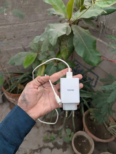Tecno Camon 20 original charger 33W max