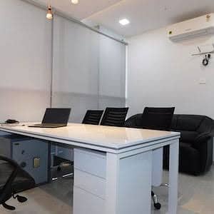Premium Silent Commercial Space Available On Ground Floor Ideal For Software Houses, IT Offices, Coaching Centers & Corporate Setups In A Prime 100 Ft Road Facing Location. Vip Block 15, Johar