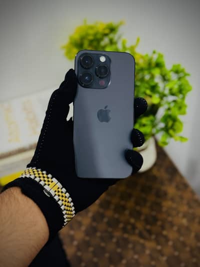 Apple iPhone 14 Pro