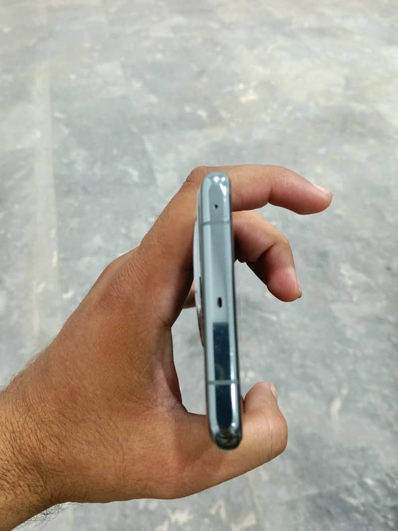 OnePlus 11 2