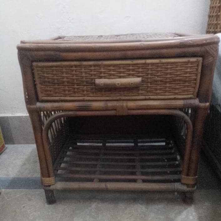 bed side table chair set 3