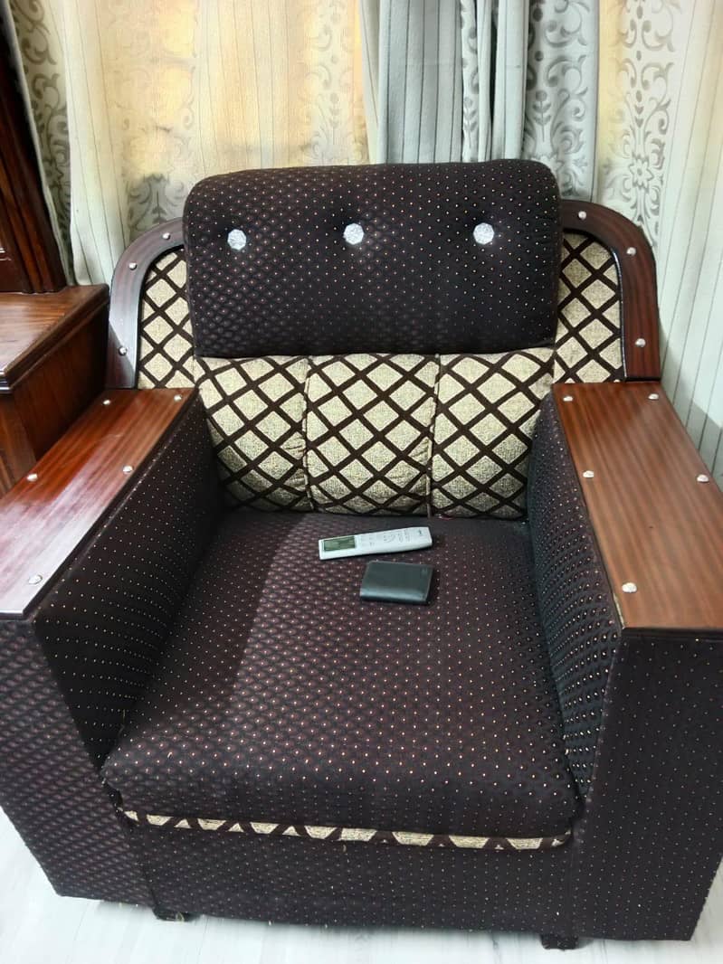 Refurbished Complete Sofa Set 0