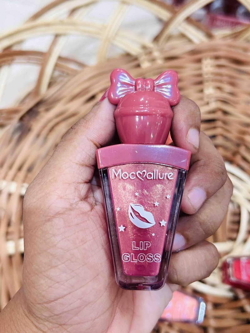 lip gloss 1