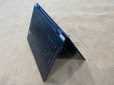 Toshiba Portege X20W-D Core i5 8th Gen 16GB 256GB Touch 360