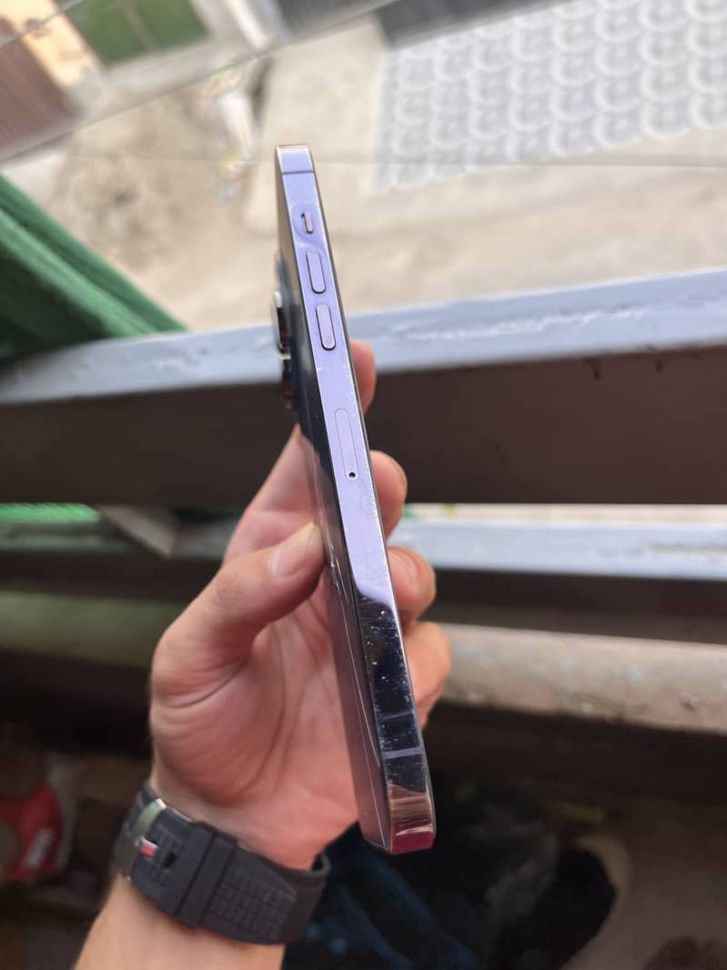 Iphone 14 pro max 6