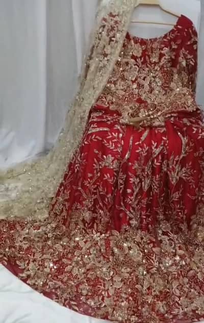 New Bridal Lehenga Cholli