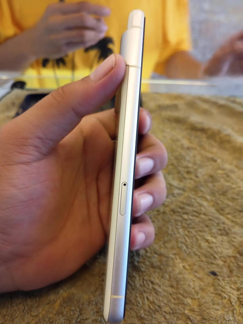 Google Pixel 7 5
