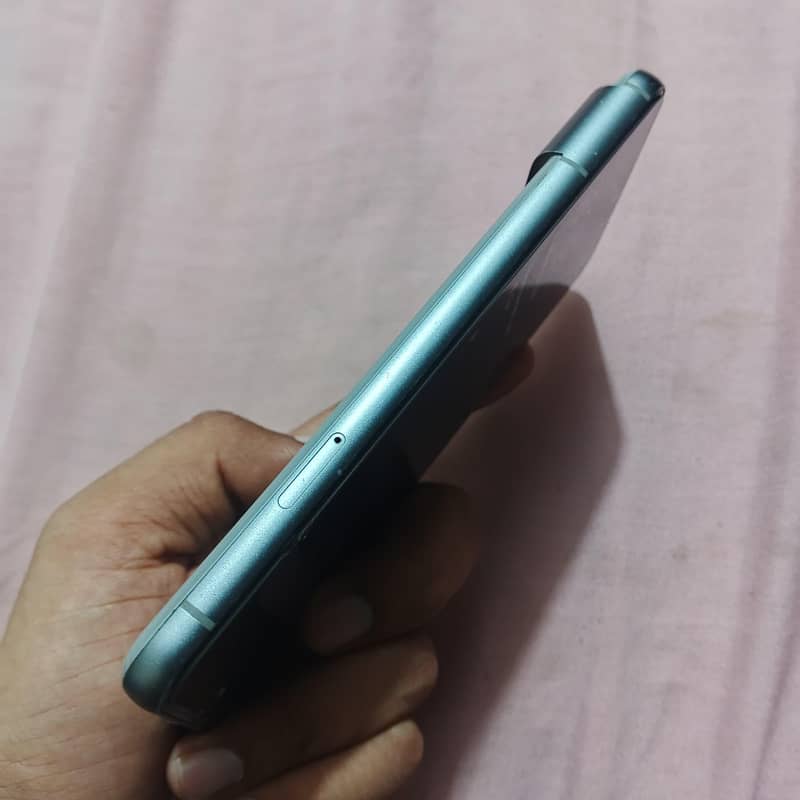 Google Pixel 8 2