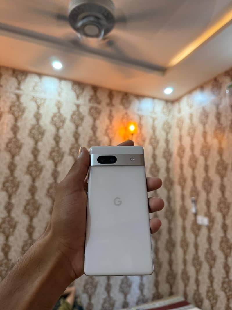 Google Pixel 7a 0