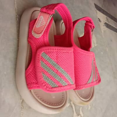 pink colour sandals
