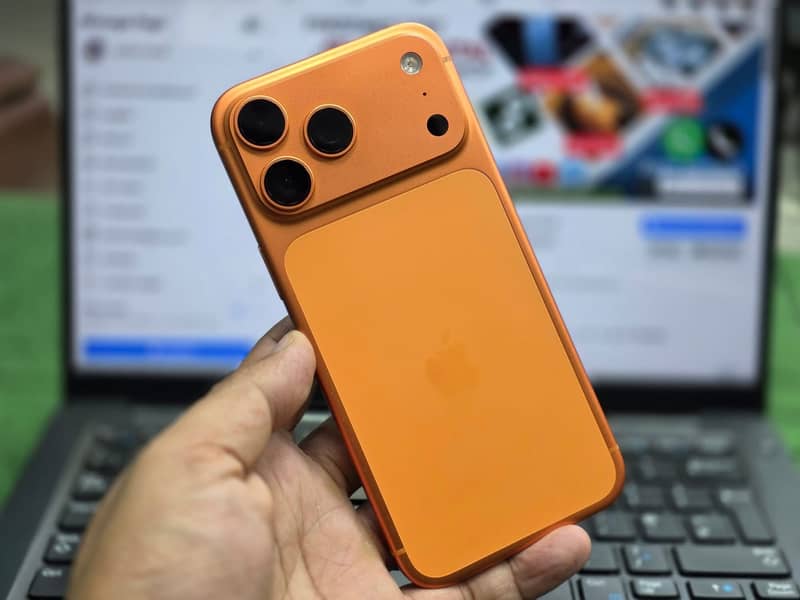 Apple iPhone 17 Pro Max 1
