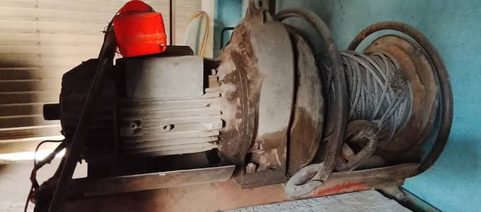 Construction material lifete motor