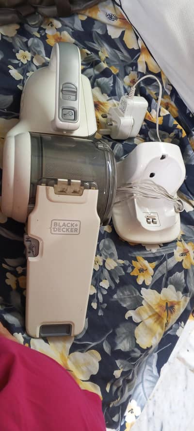 vacuum dusbuster pivot