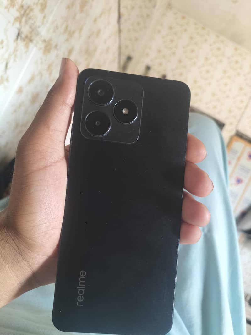 Realme C53 1