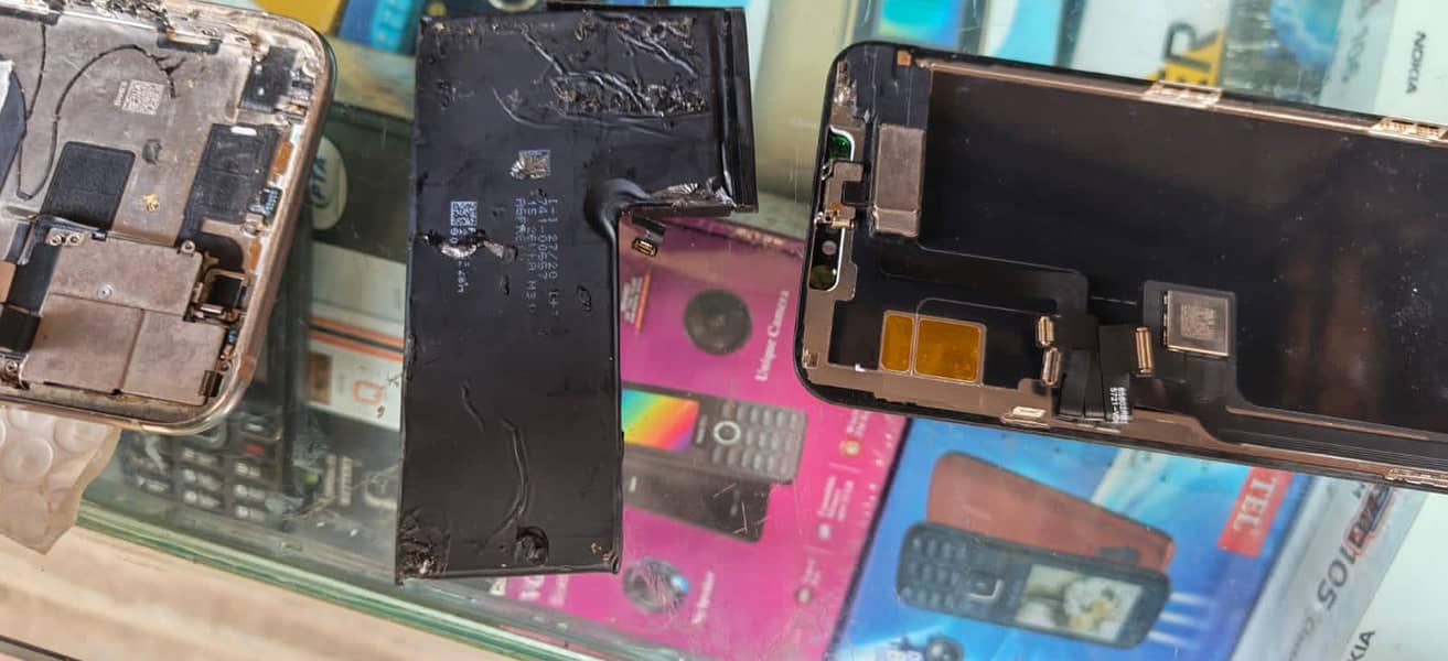 Apple iPhone 11 Pro Max 3
