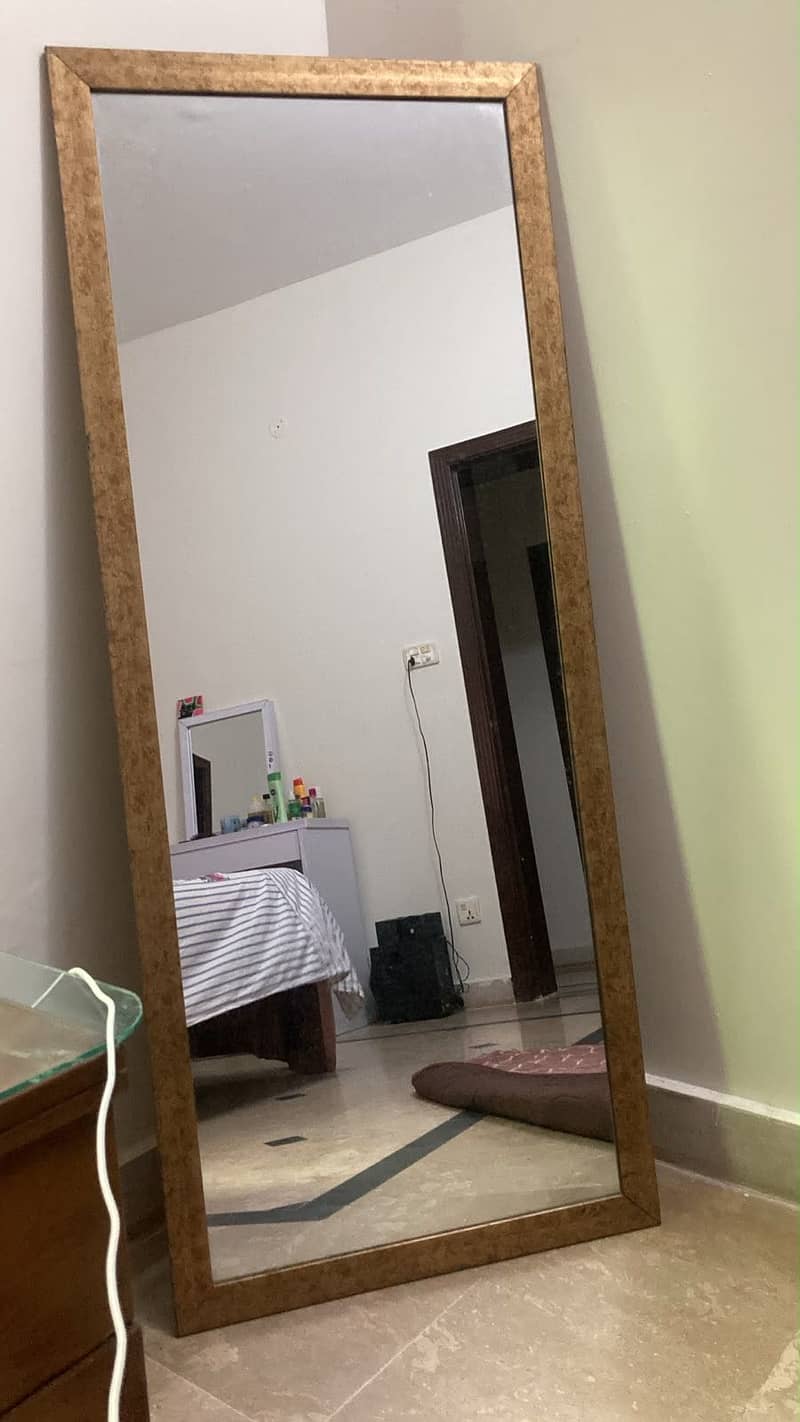 Full mirror 0
