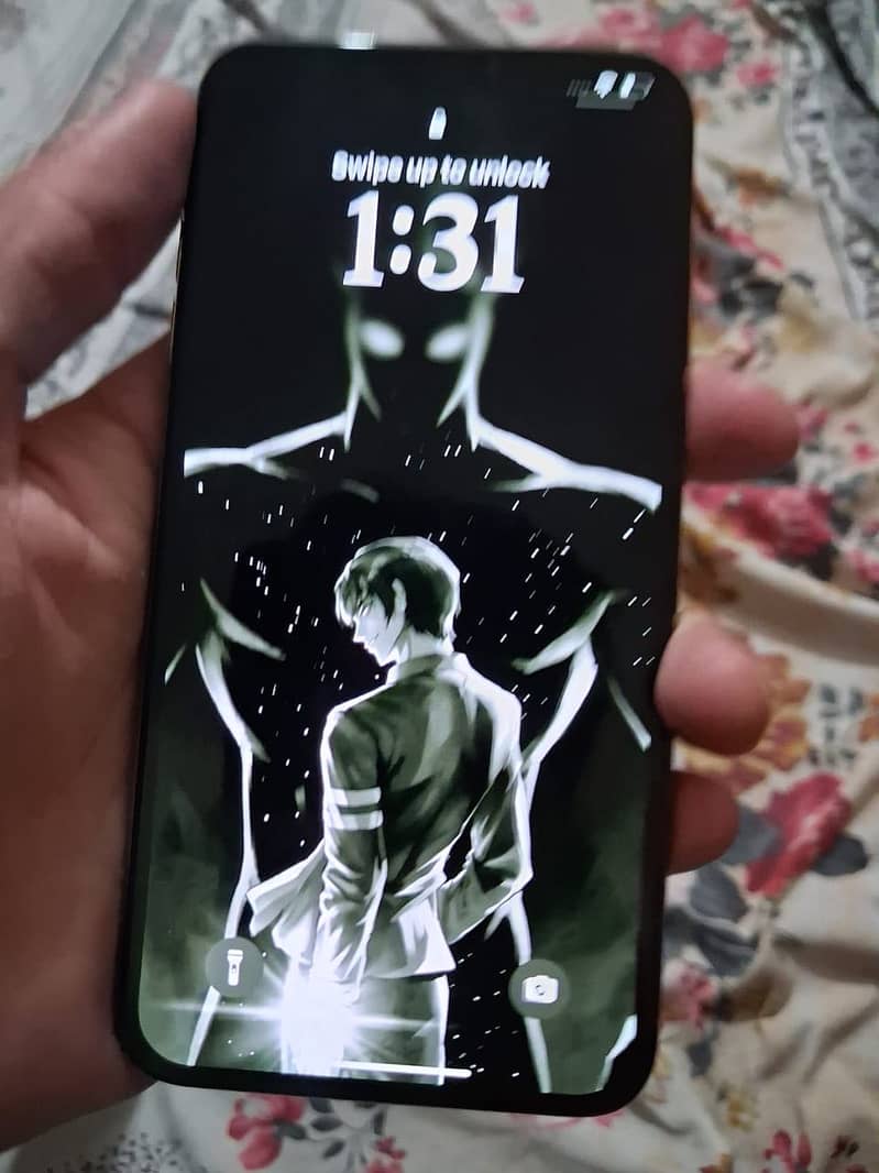 Apple iPhone XS Max 1