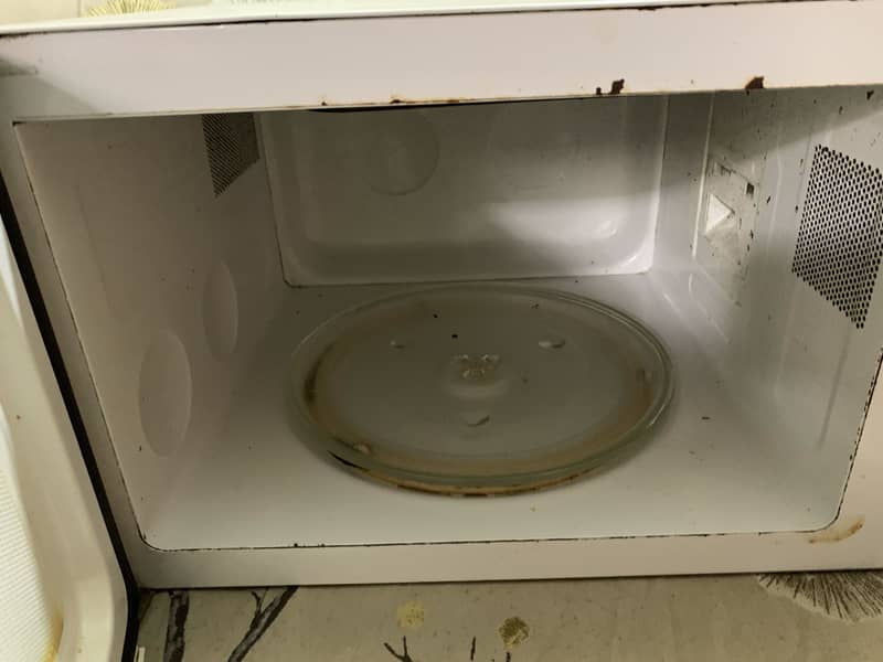 Dawlance microwave 1