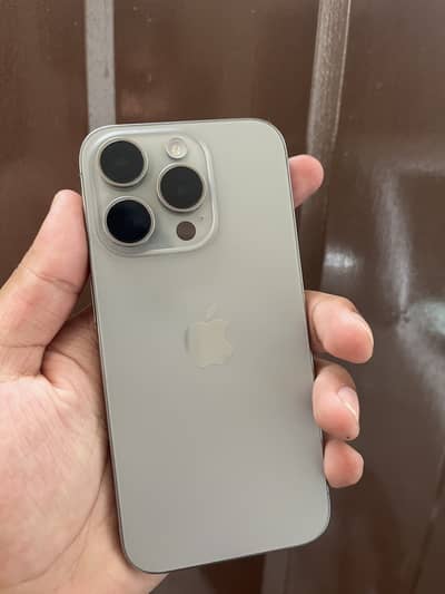 Apple iPhone 15 Pro