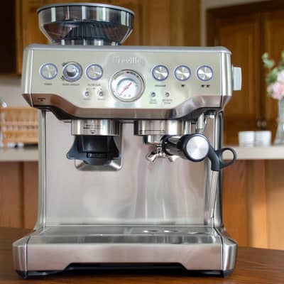 Brand New Breville Barista Express Espresso Coffee Machine for Sale