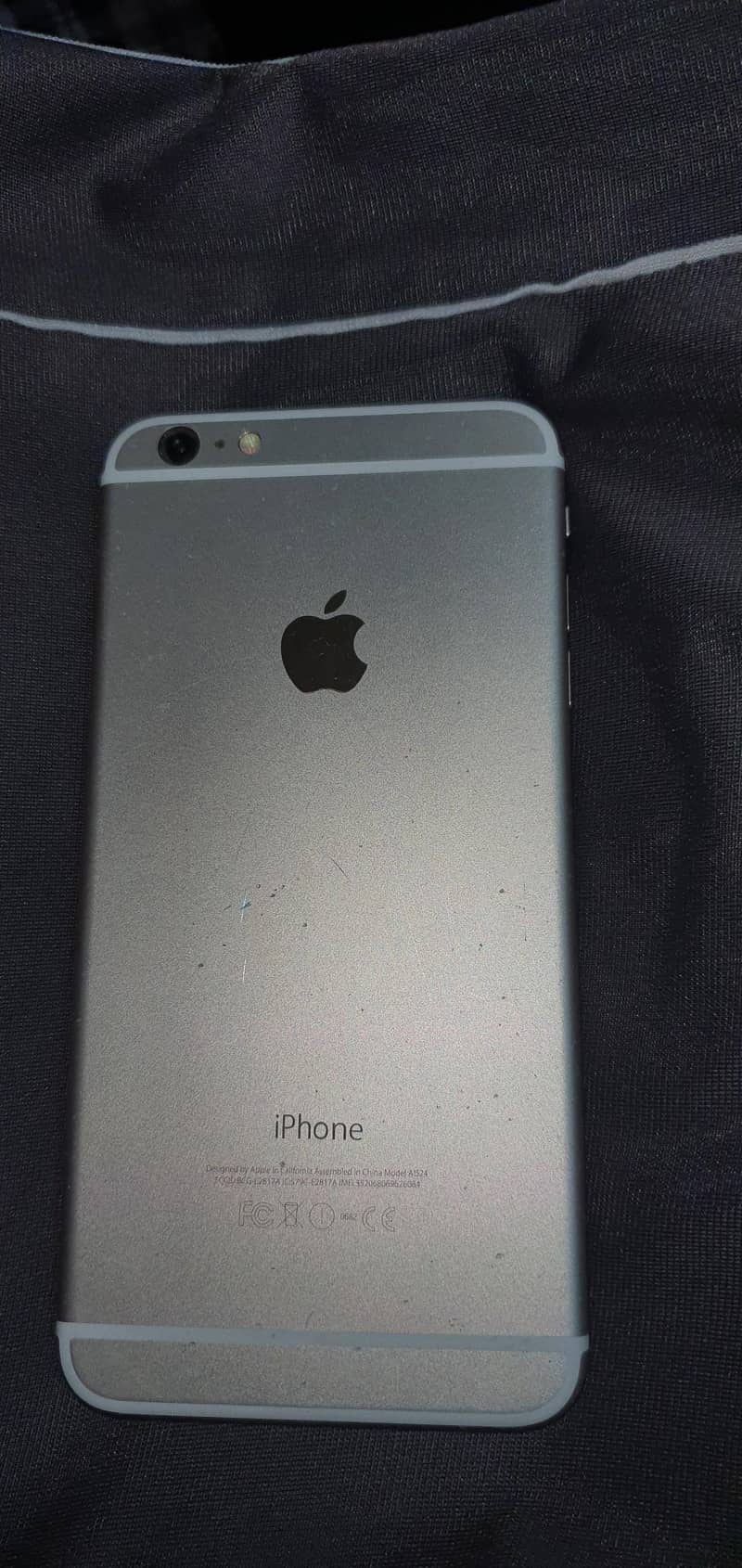 Apple iPhone 6 Plus 0