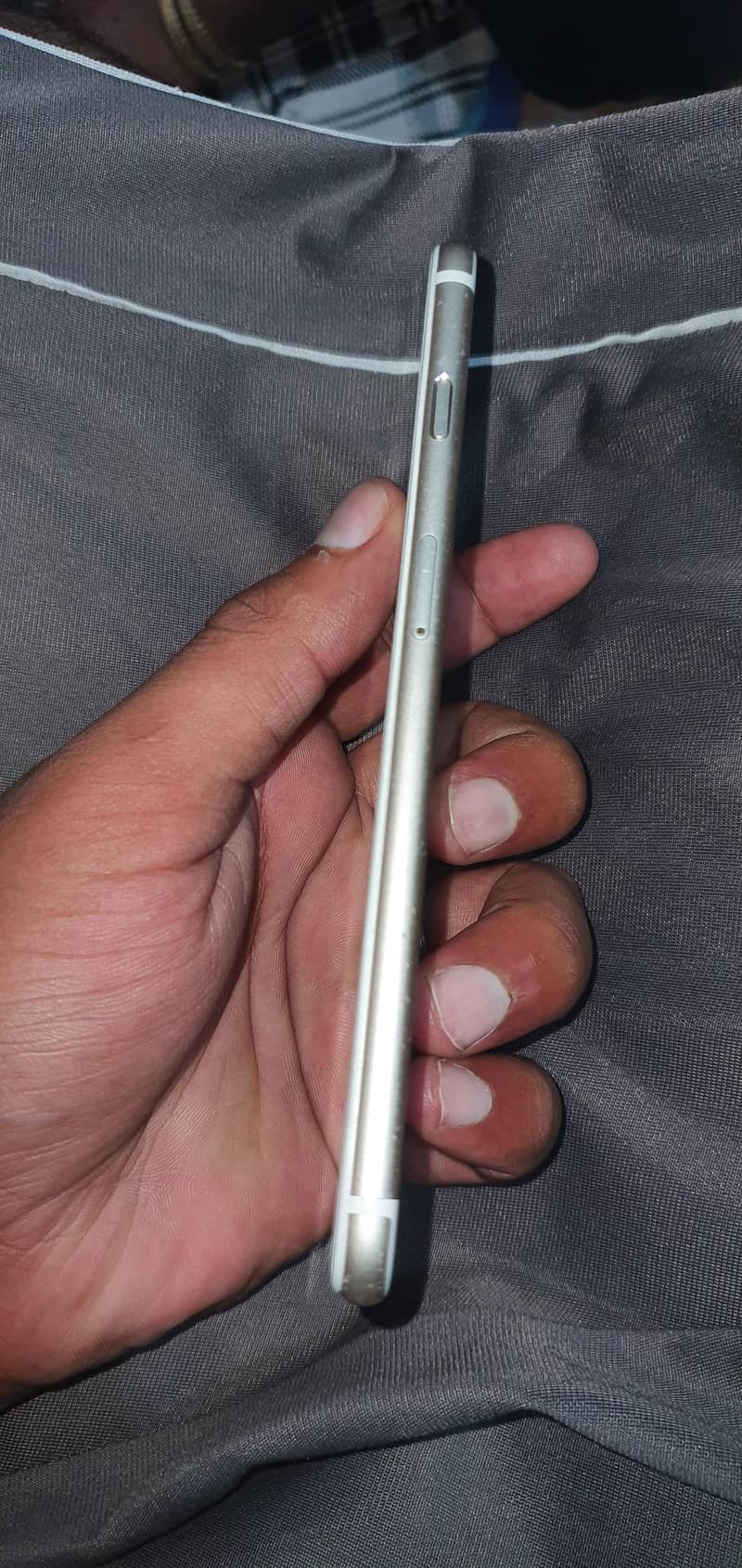 Apple iPhone 6 Plus 3