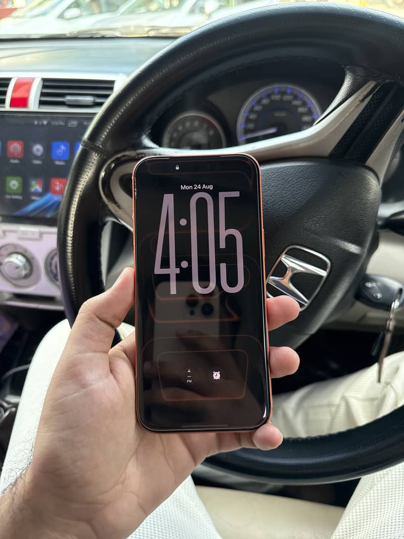 Apple iPhone 17 Pro Max 1