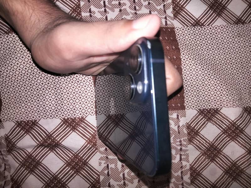 Apple iPhone 14 2