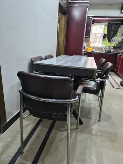 Dinning table