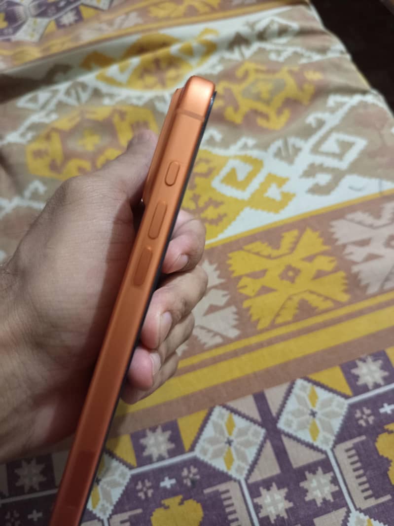 Apple iPhone 17 Pro Max 5